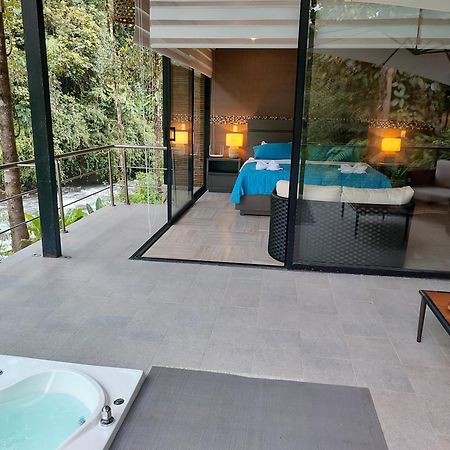 Mindo Garden Lodge And Wildlife Reserve ภายนอก รูปภาพ