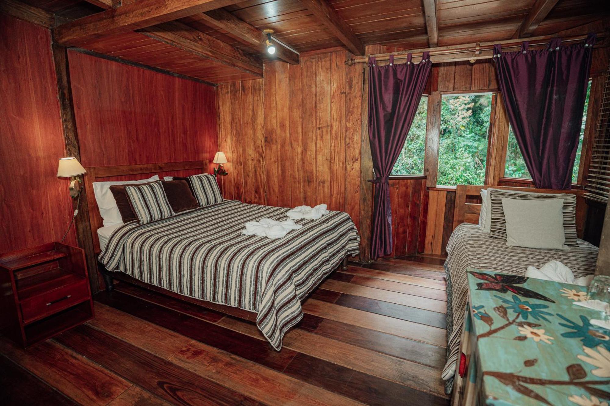 Mindo Garden Lodge And Wildlife Reserve ภายนอก รูปภาพ