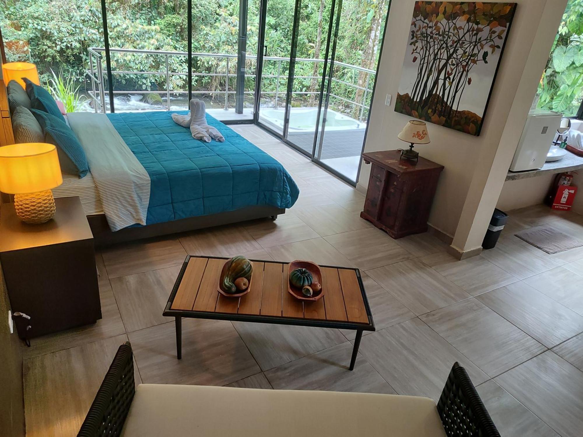 Mindo Garden Lodge And Wildlife Reserve ภายนอก รูปภาพ